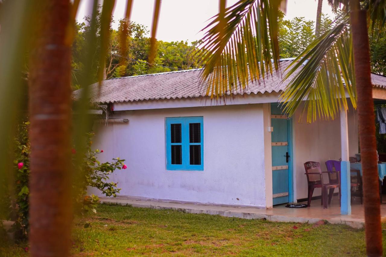 Tehan Homestay Dikwella Extérieur photo